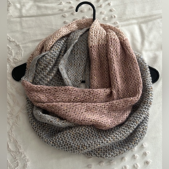 Anthropologie Madison 88 sequined Infinity Scarf Blue/ Pink - Picture 6 of 11